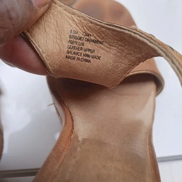 [Frye] Coastal Boho Bridget Ornament Leather Wood Wedge Sandals Womens Sz 8.5 - Picture 10 of 13